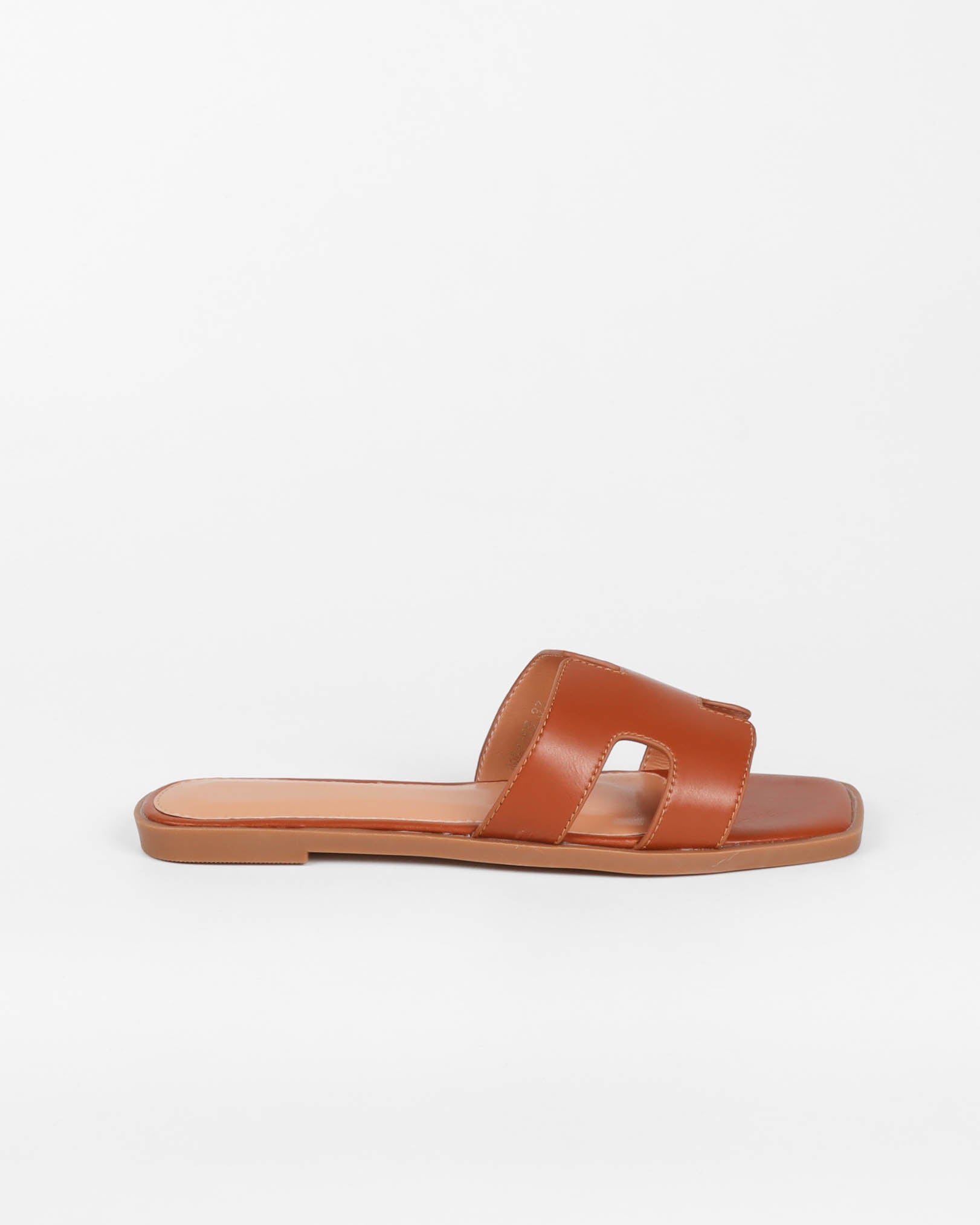 Inspired H Slippers | Camel