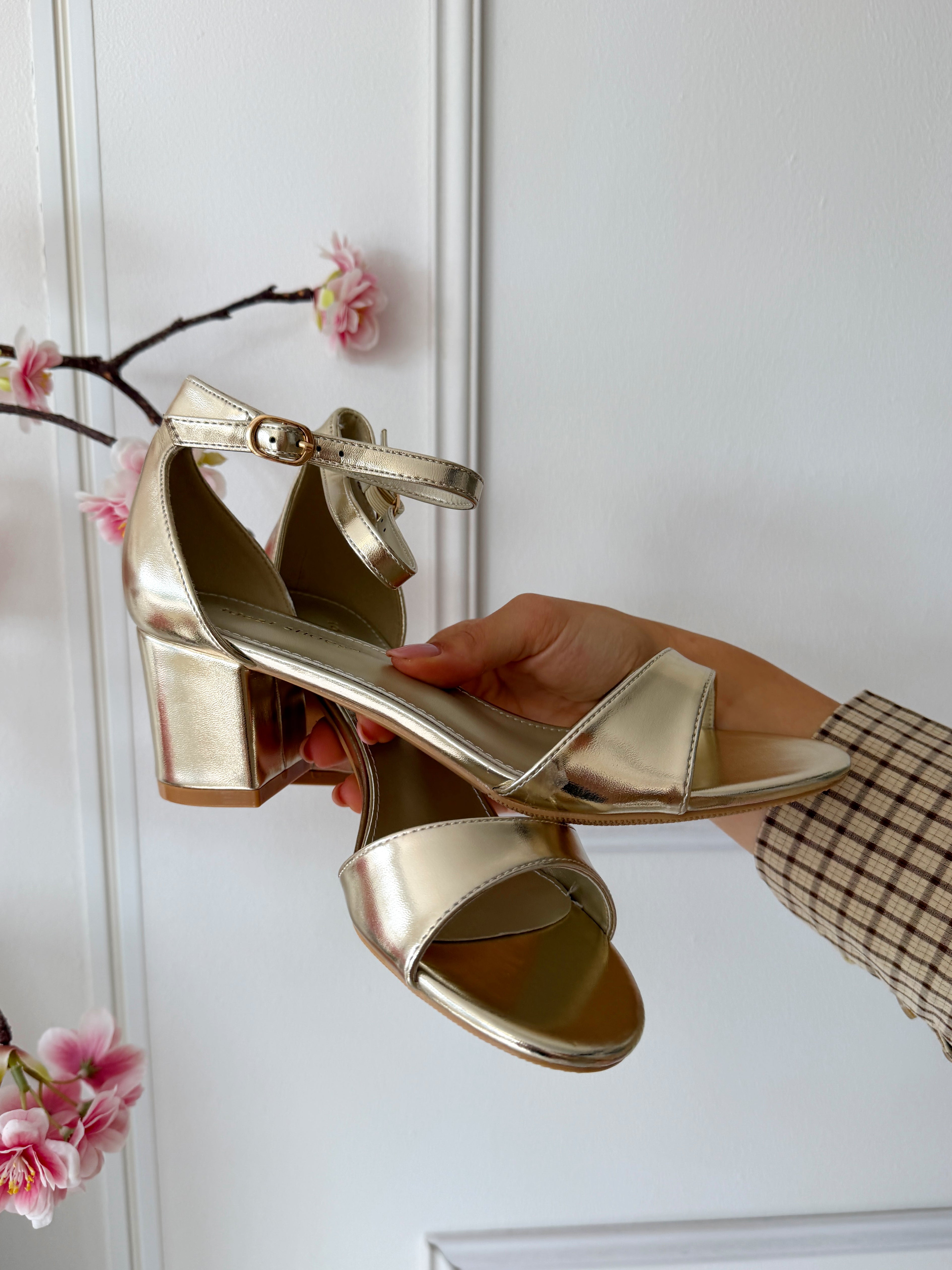 Inez Hakjes | Gold