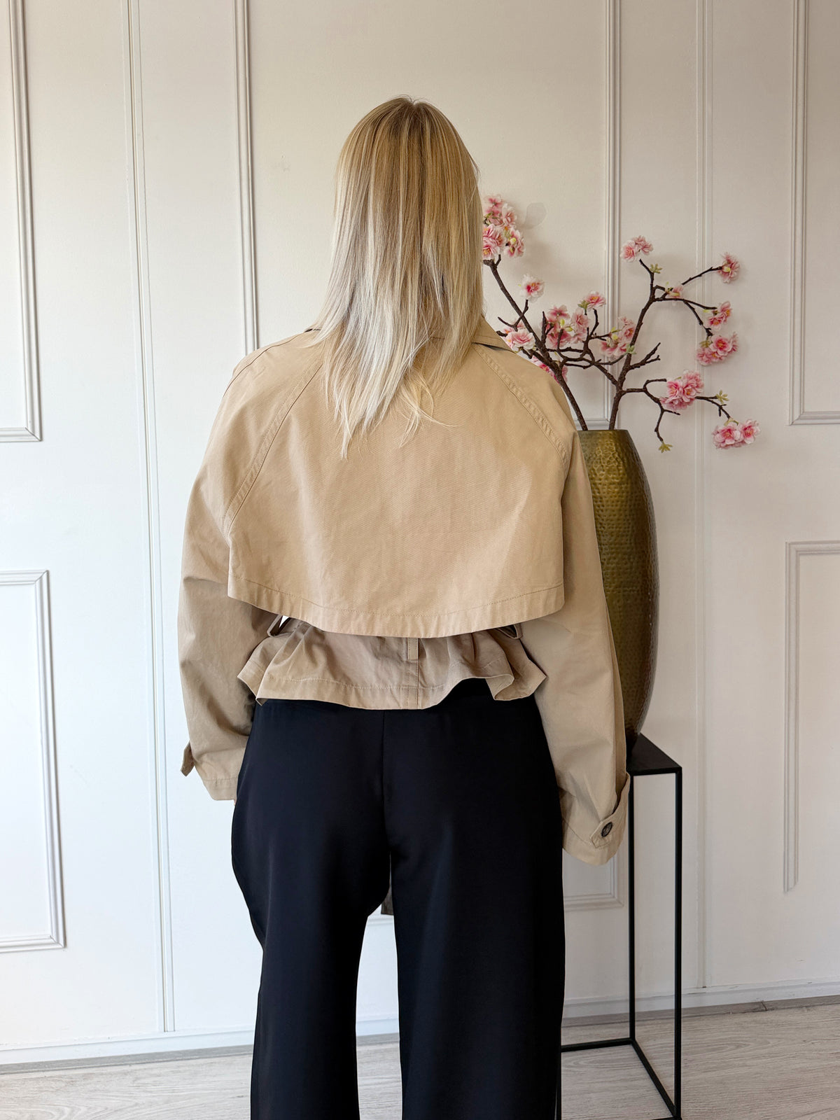 Sandy Korte Trench Coat | Ecru