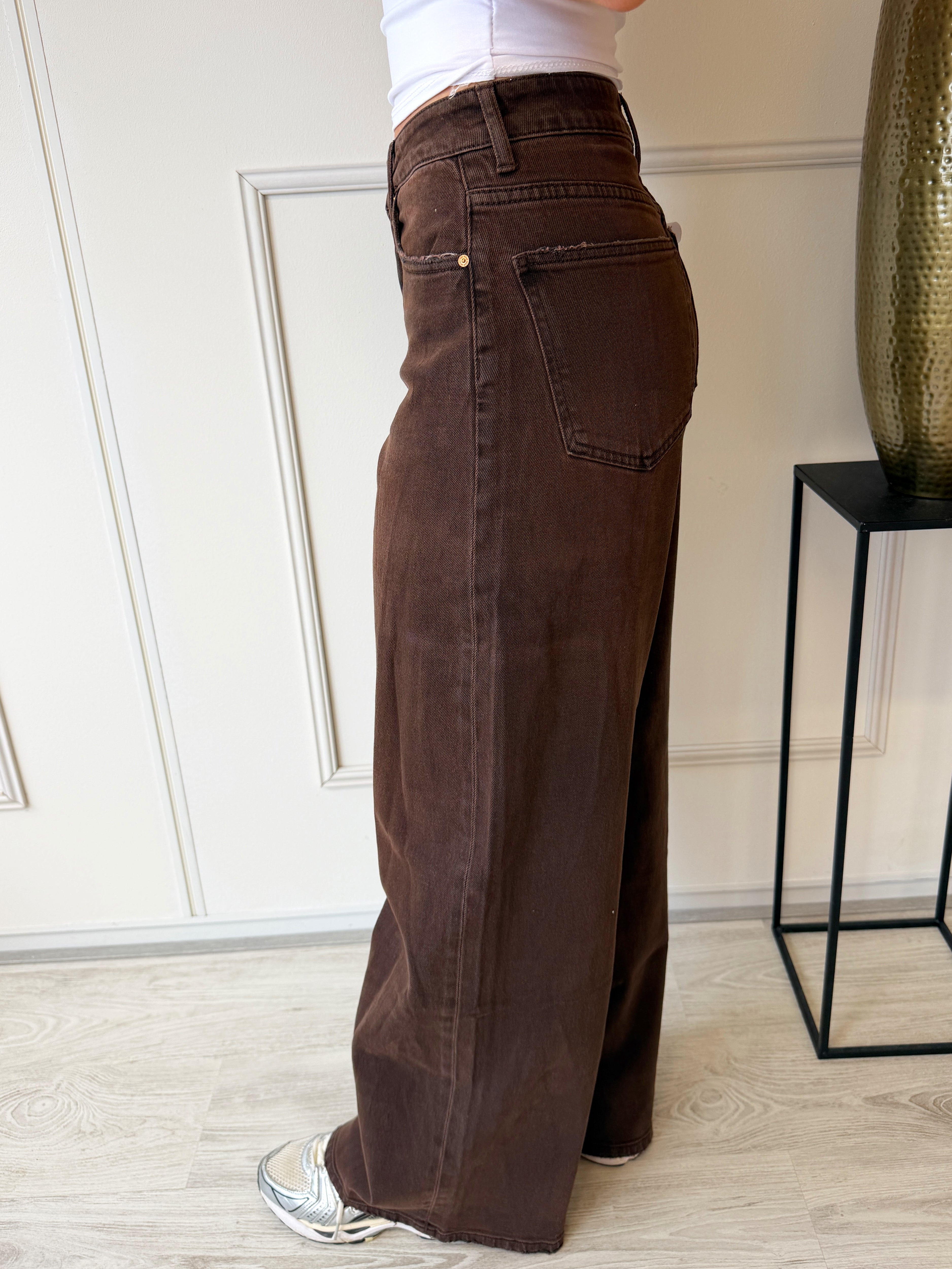 The Baggy Wide Leg - Bruin
