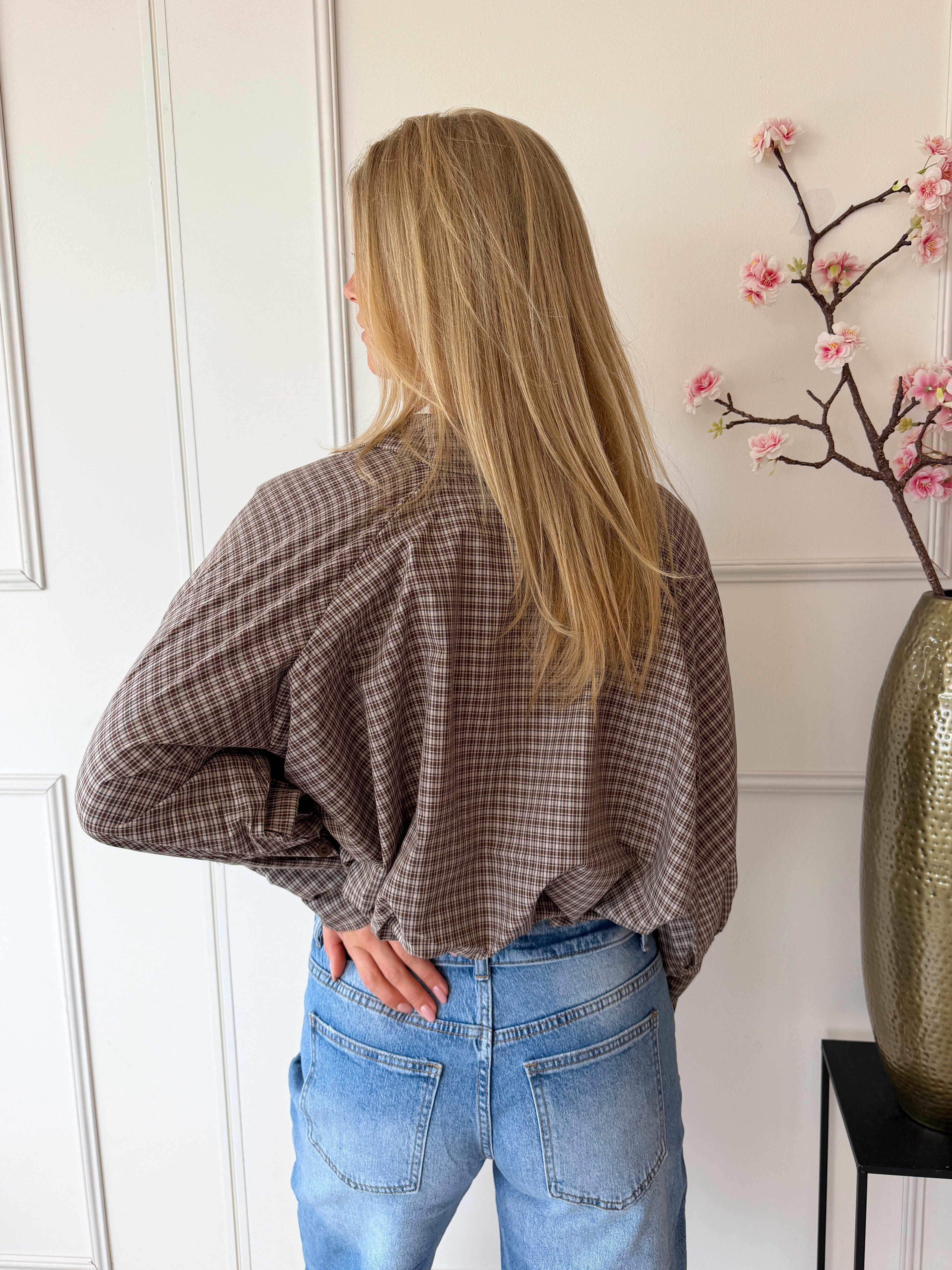 Eliza Geruite blouse met strikdetail | Bruin