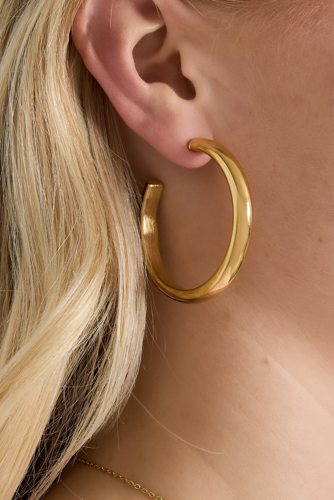 Musthave Hoepel Oorbellen | Goud
