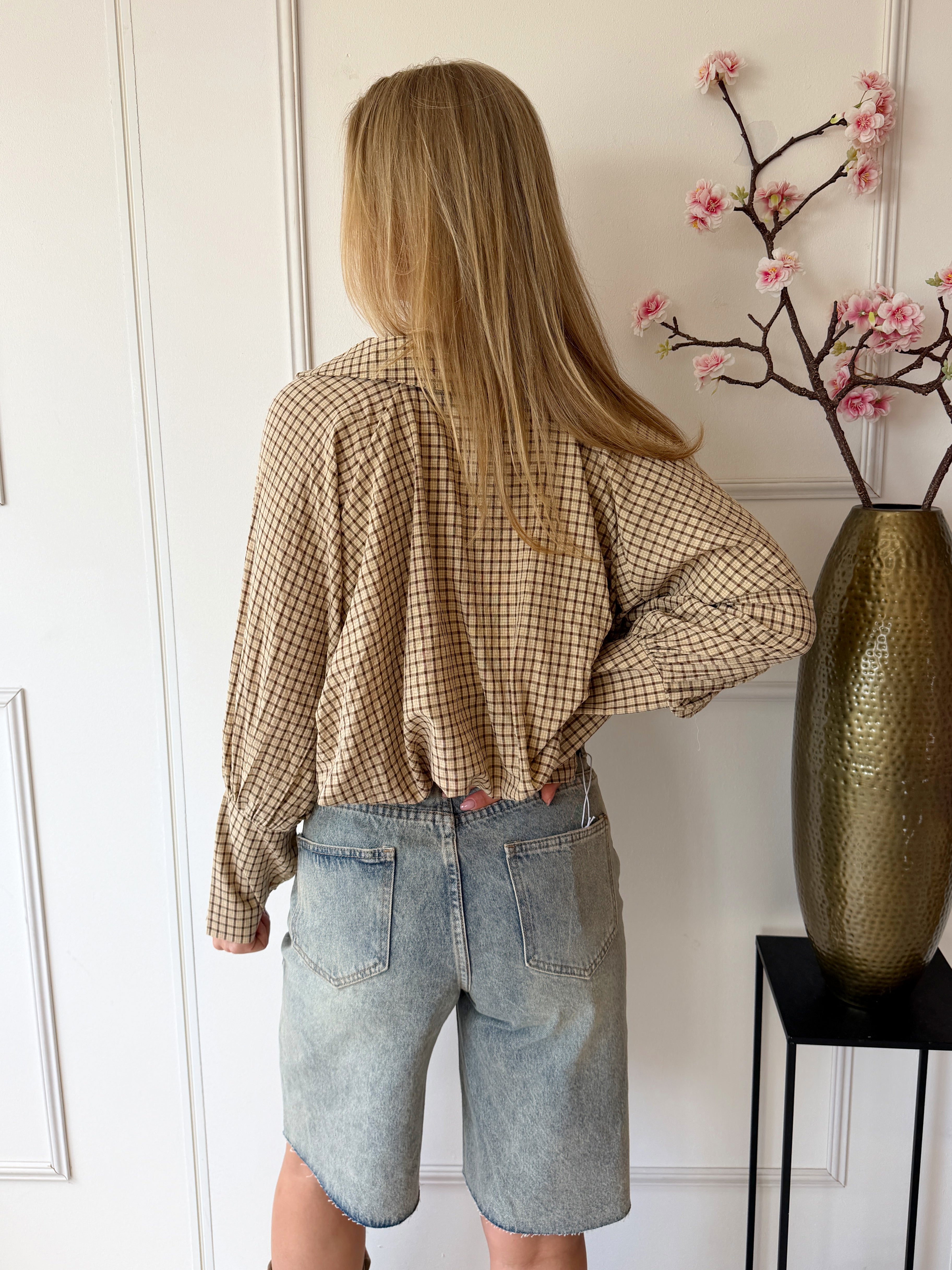 Eliza Geruite blouse met strikdetail | Ecru