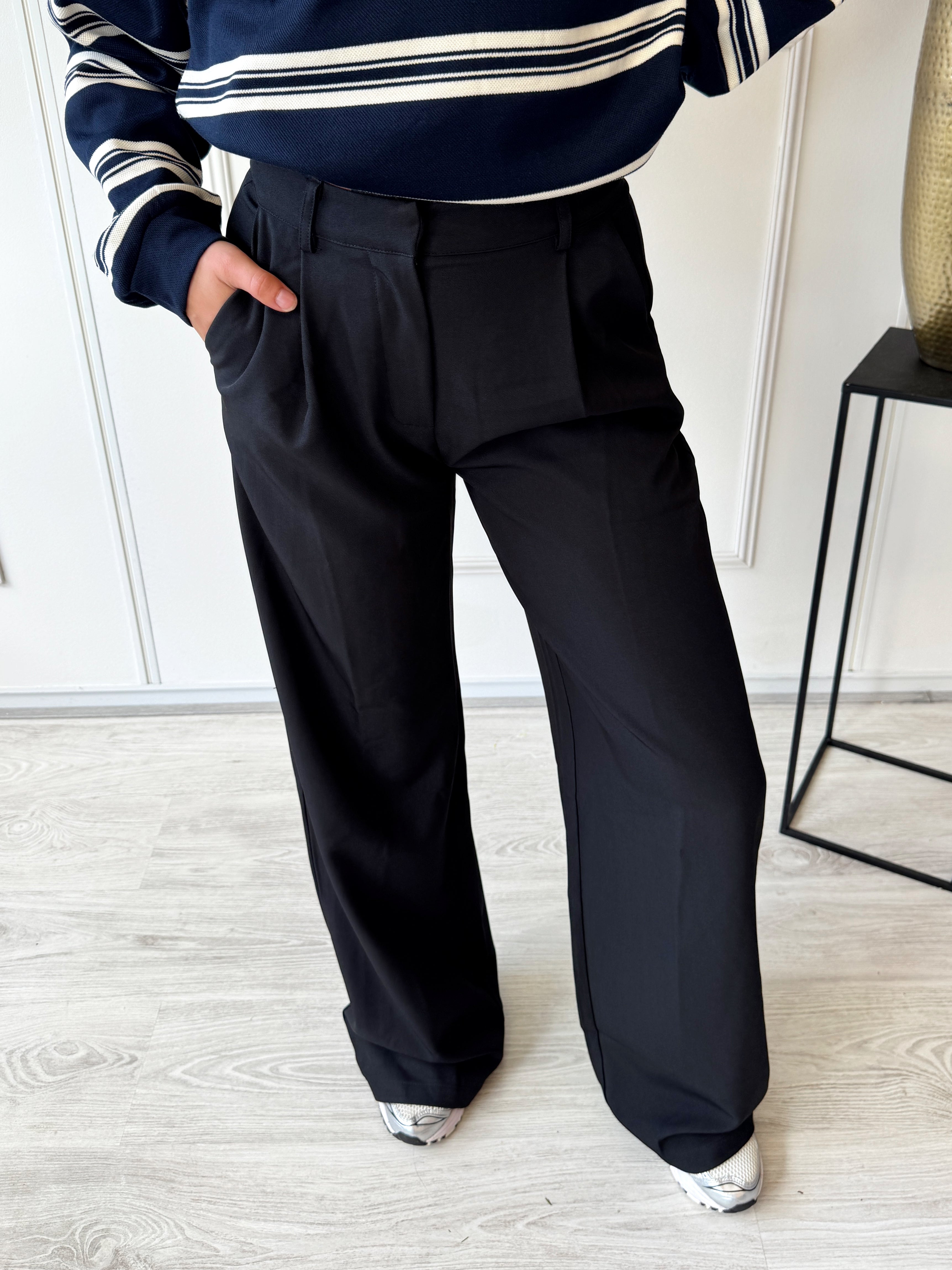 Losvallende Pantalon | Zwart