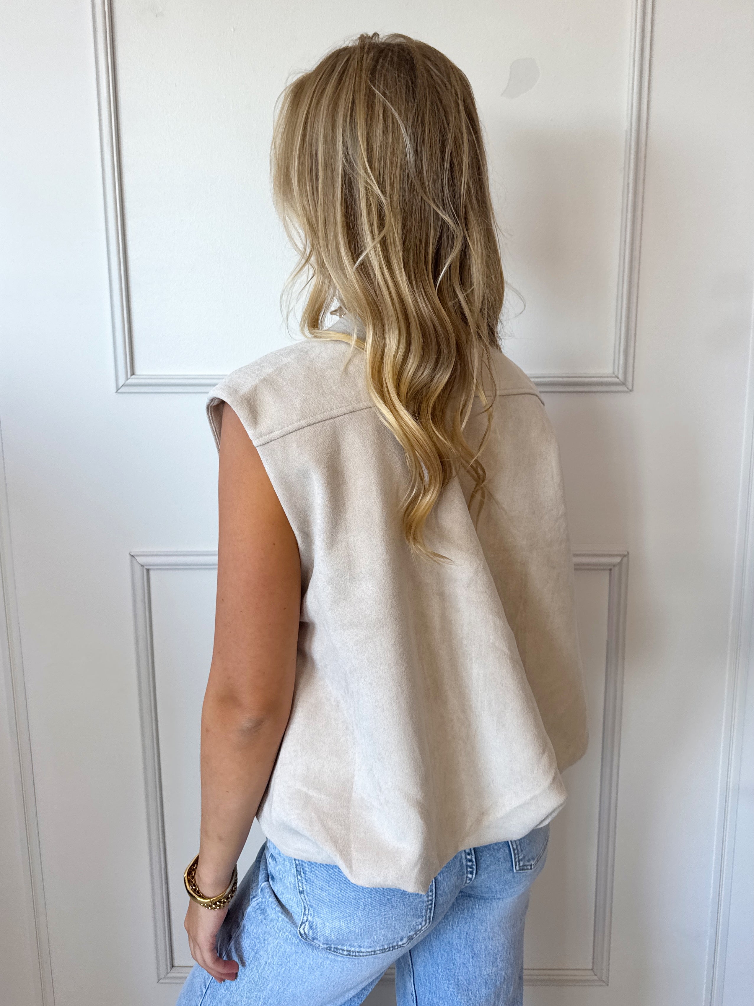 Noor Suede vest | Ecru