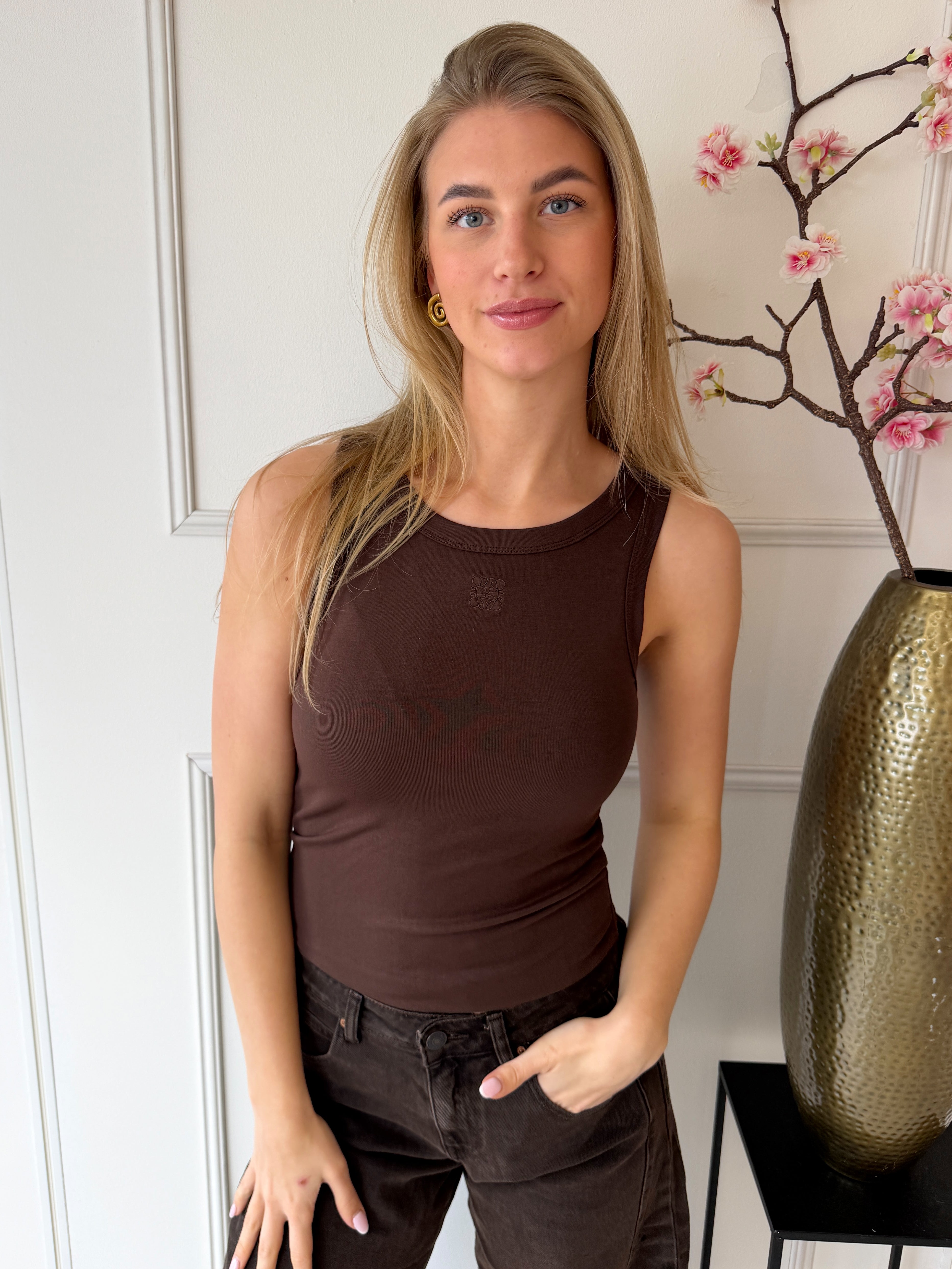 Inspired Loe Top | Bruin