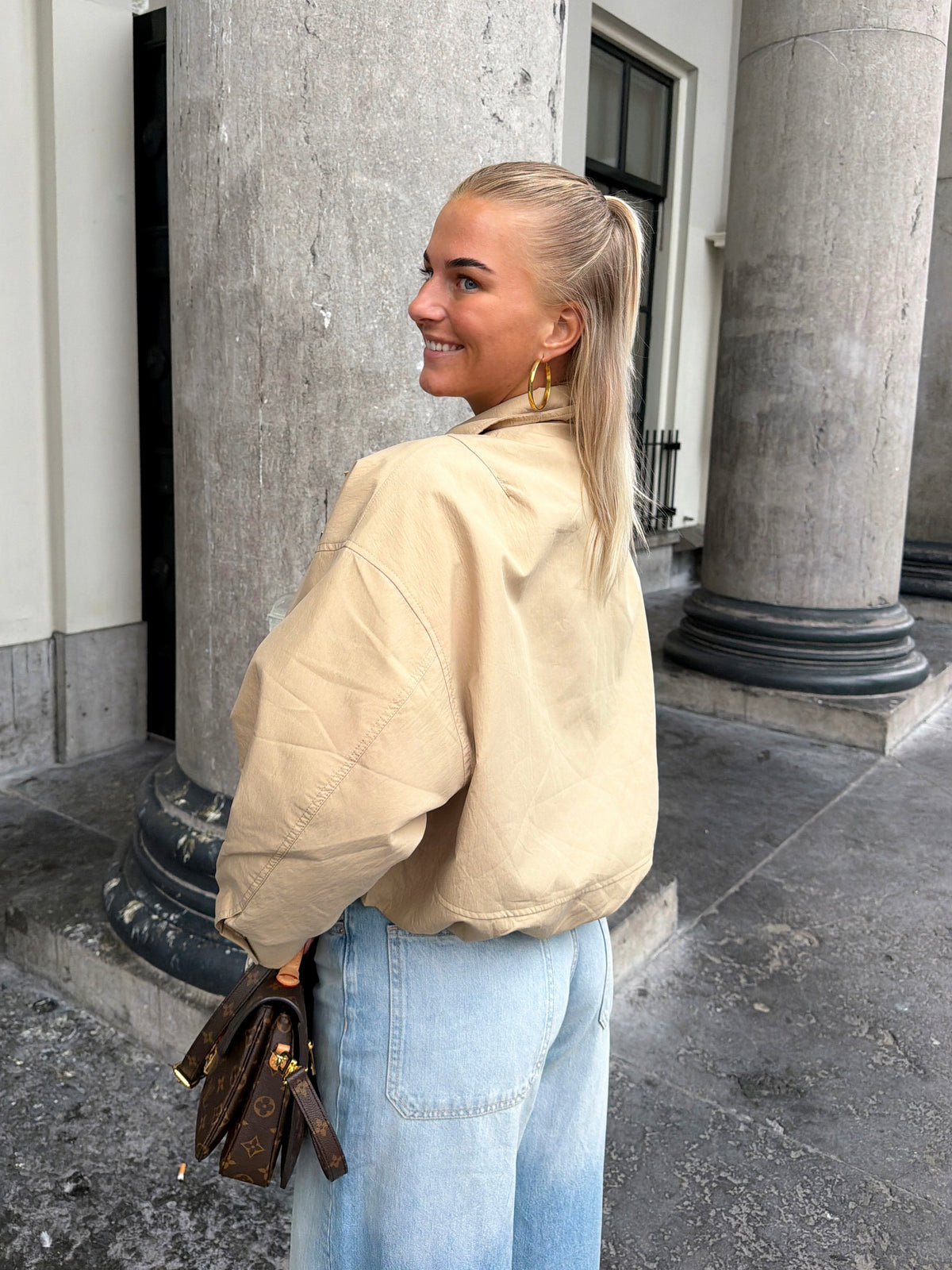 Lucy Jasje | Beige