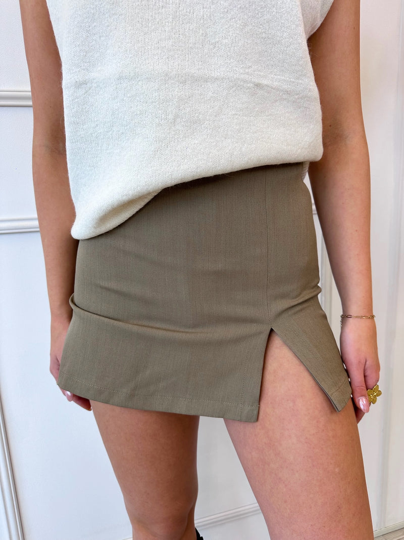 Basic Fiona Skort | Taupe