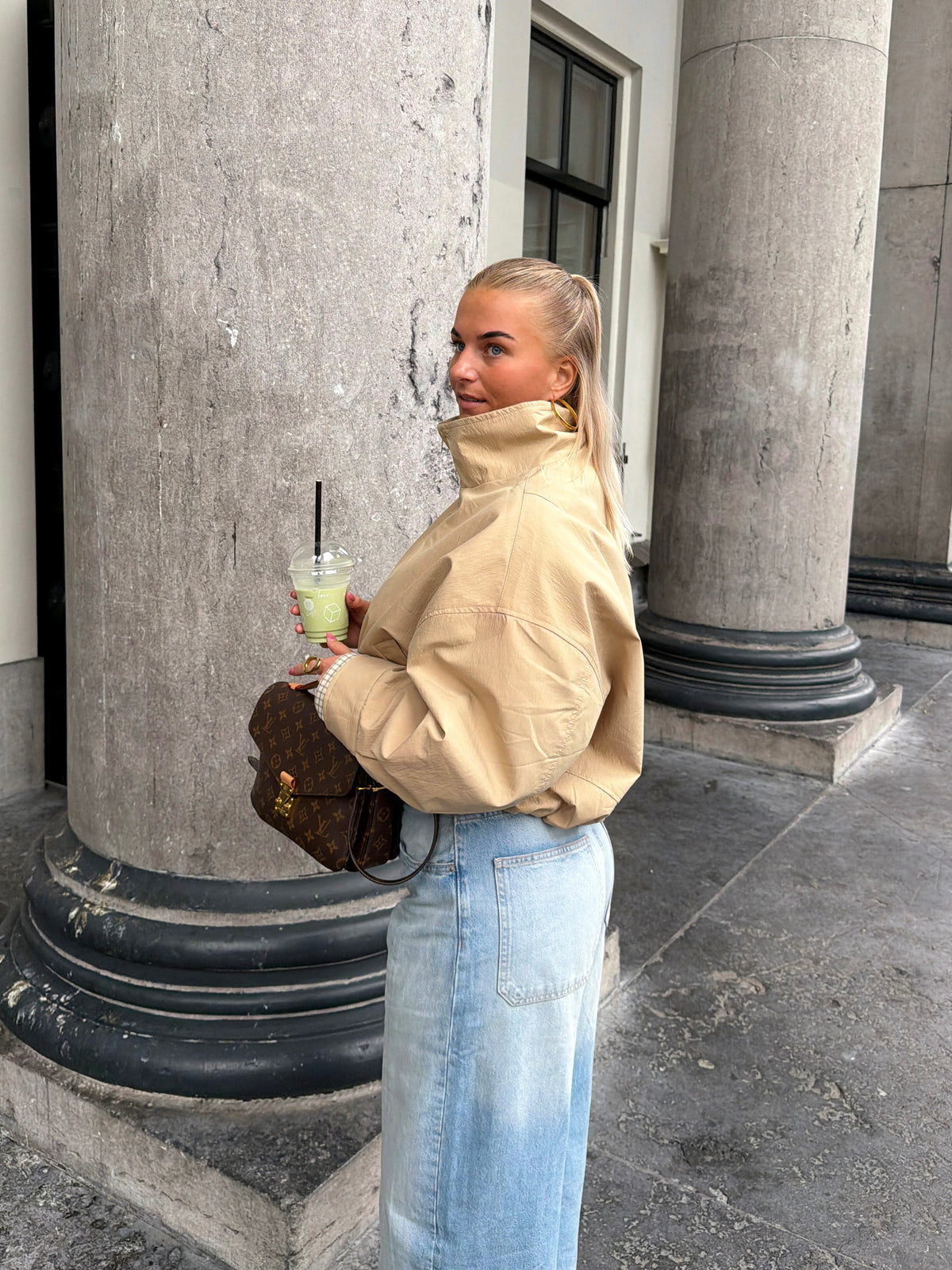 Lucy Jasje | Beige