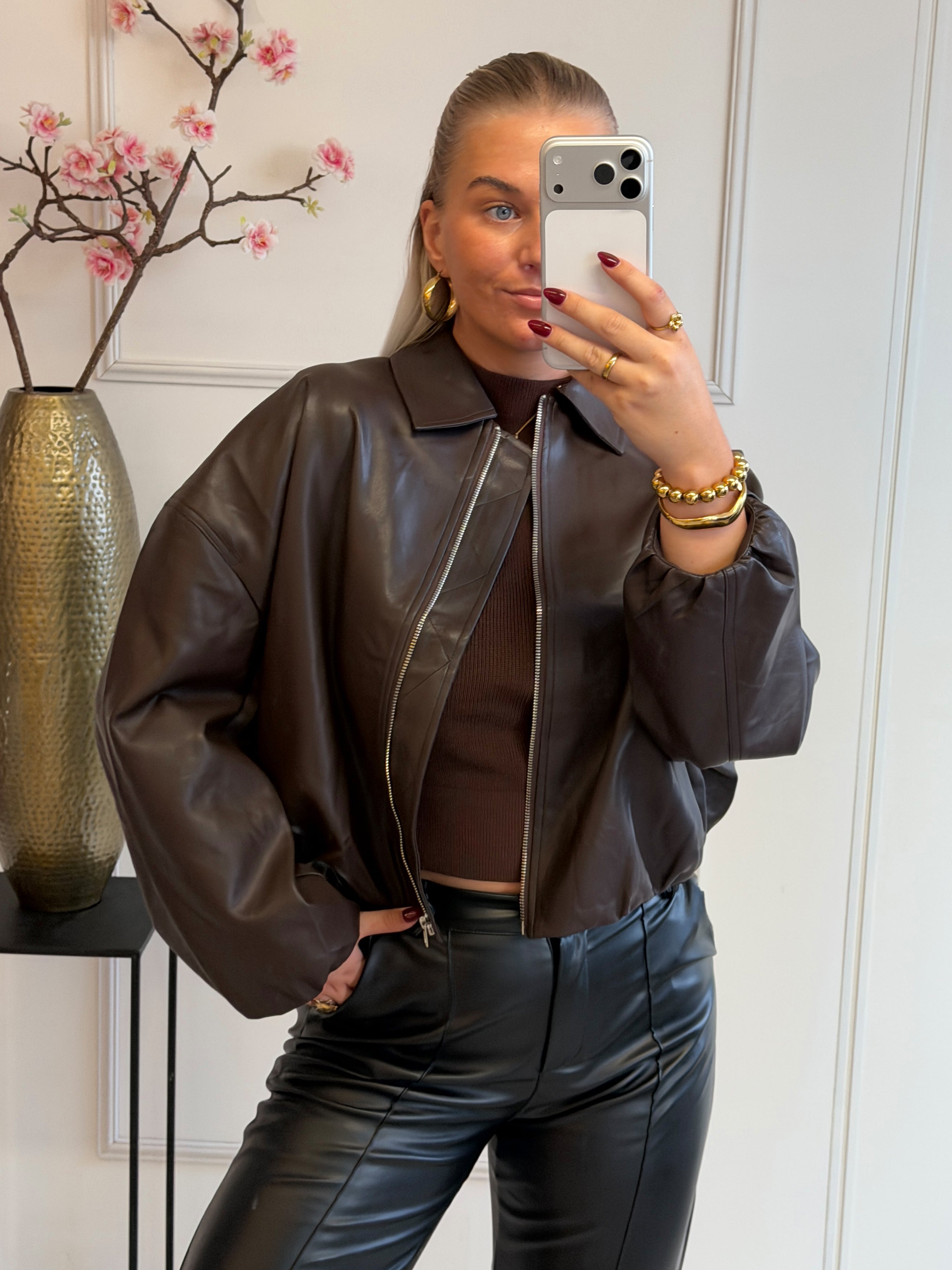 PU Donna Jasje | Bruin