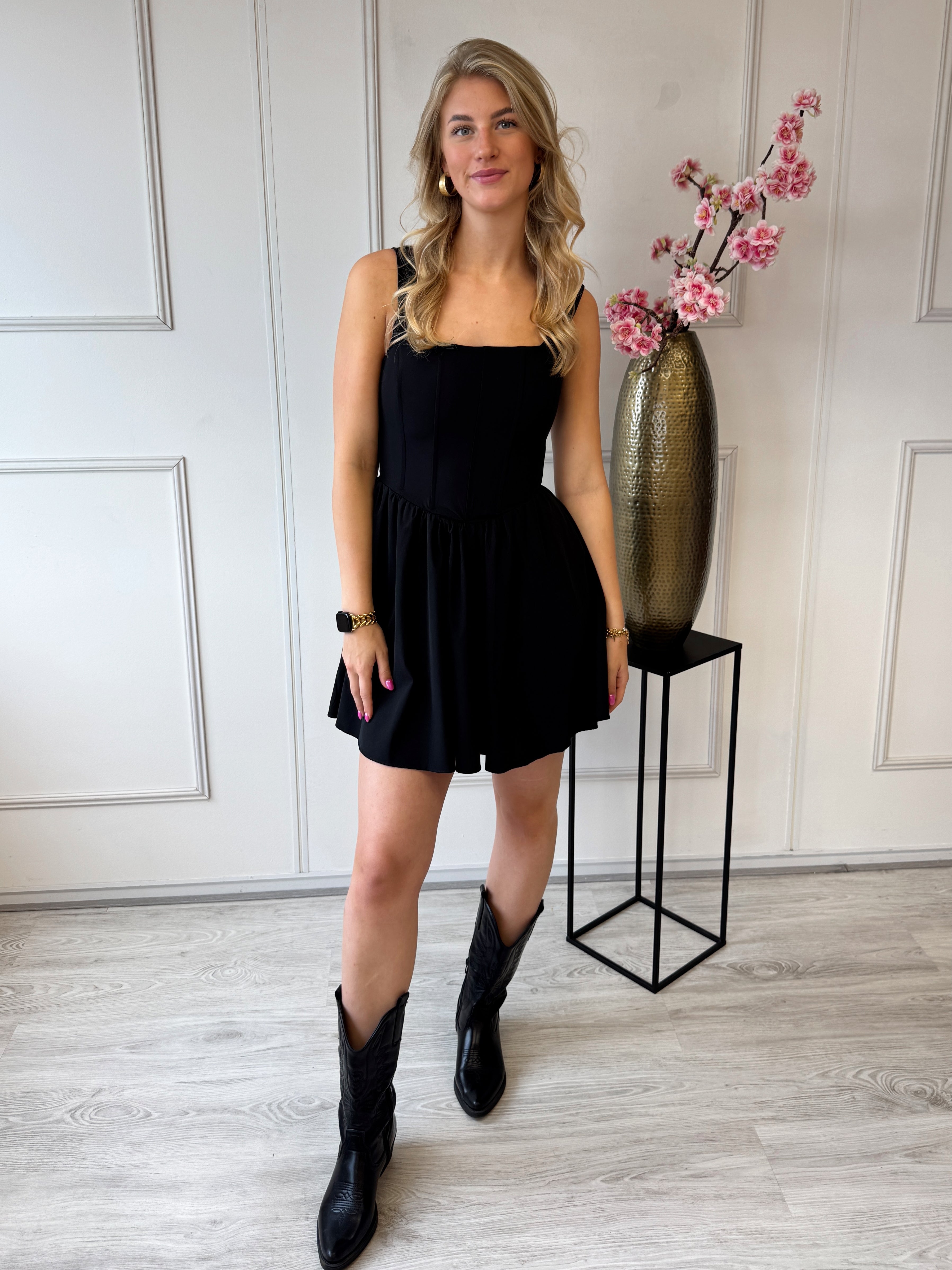 Liv Jurkje | Zwart