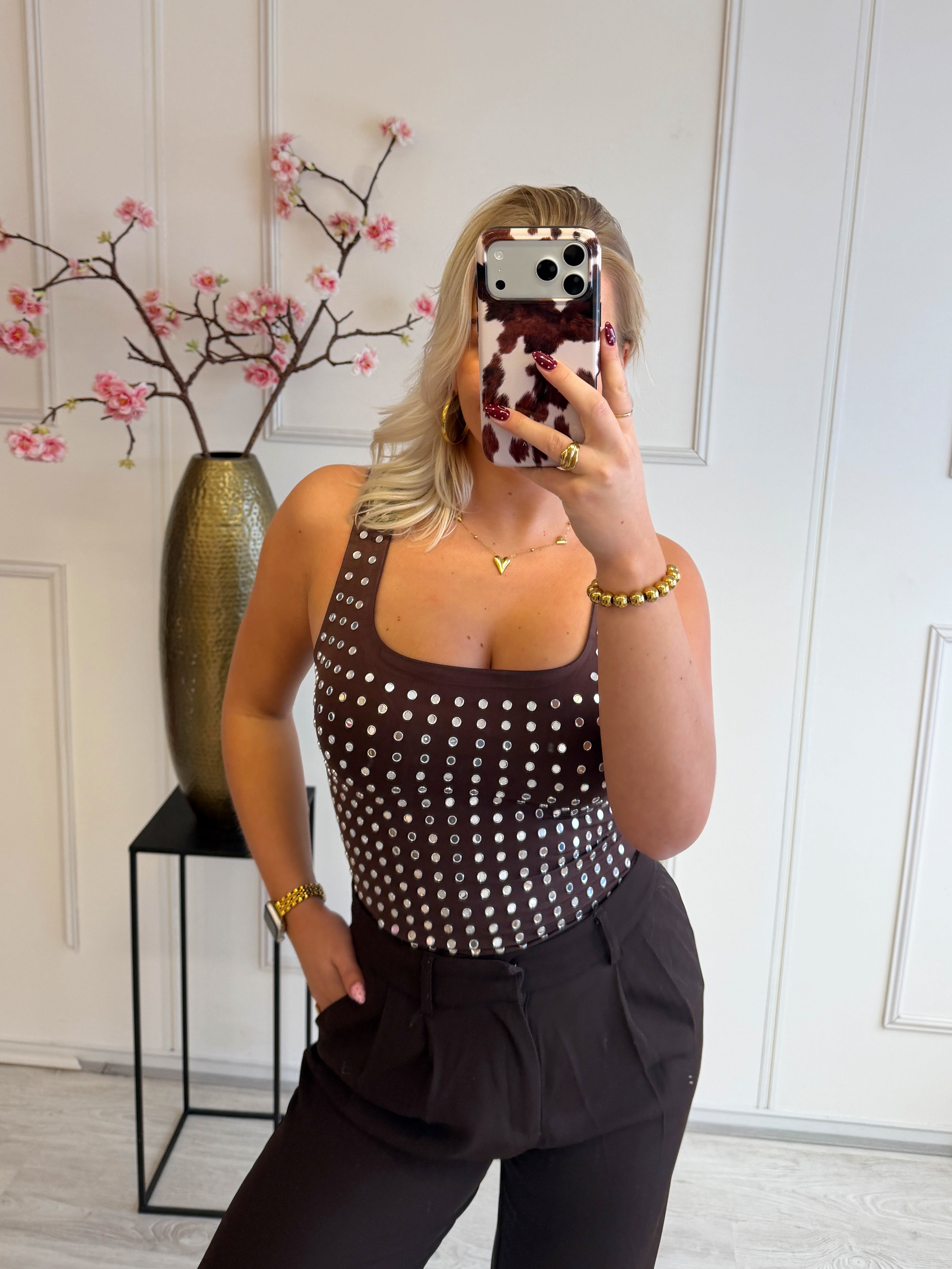 Limited Studs Body | Bruin