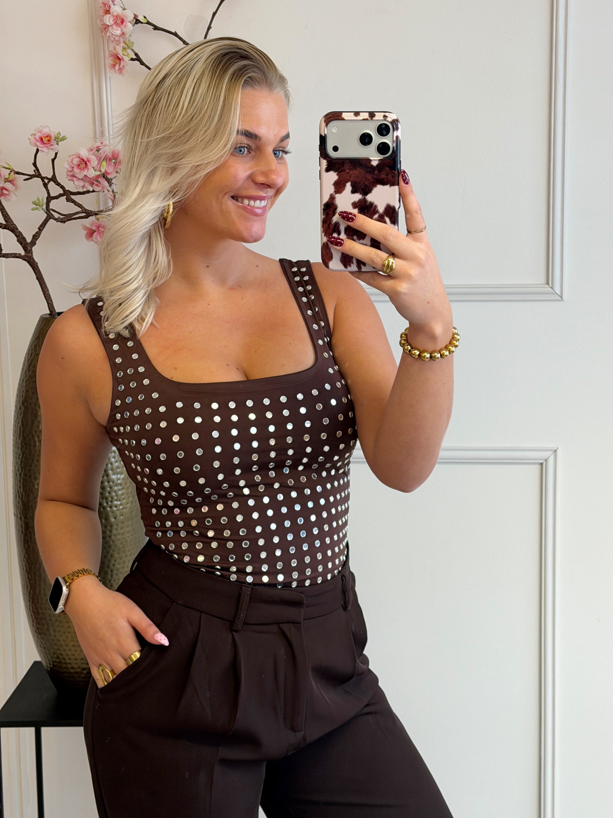 Limited Studs Body | Bruin