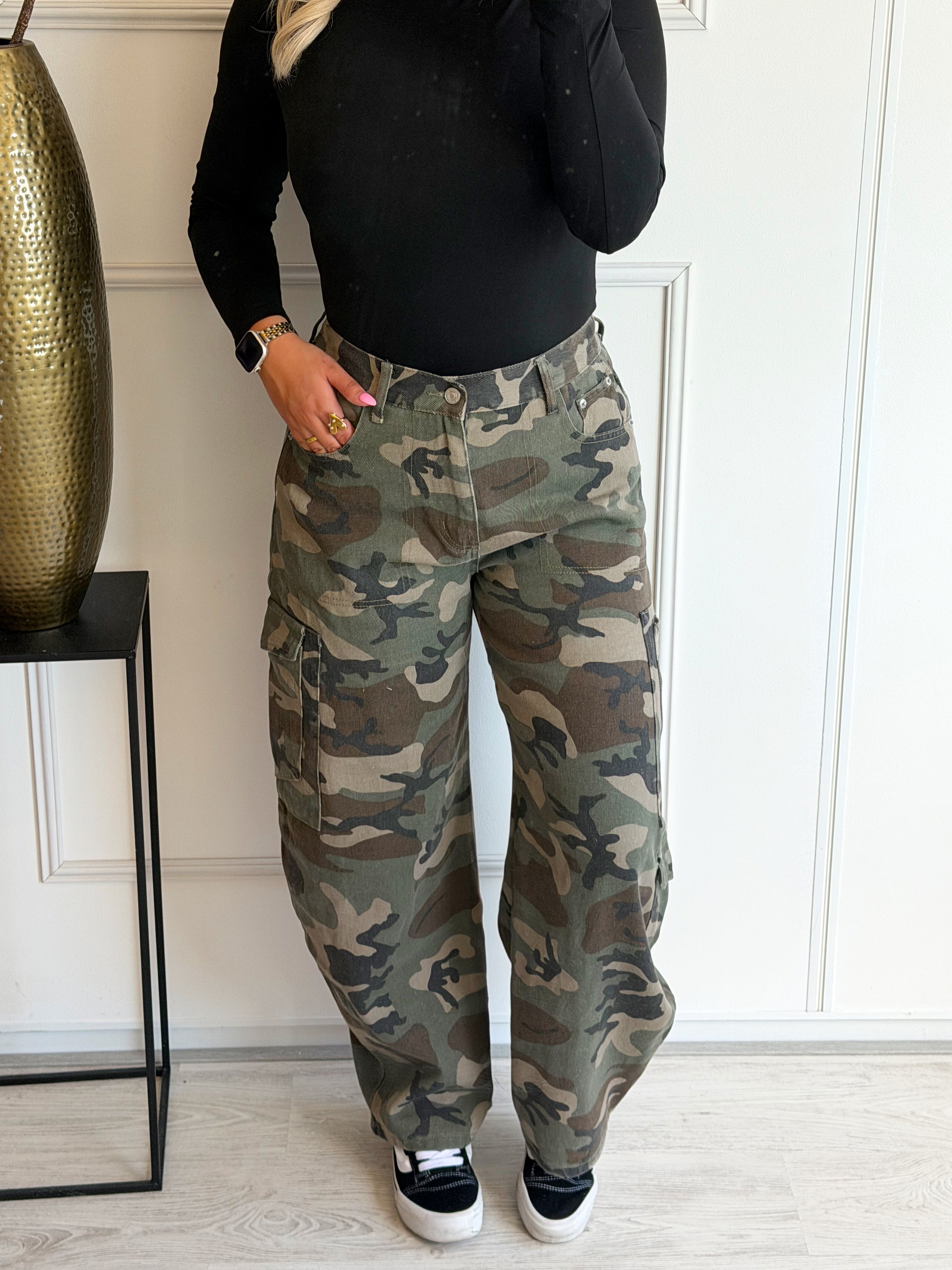 Camo Cargo Jeans | Kaki