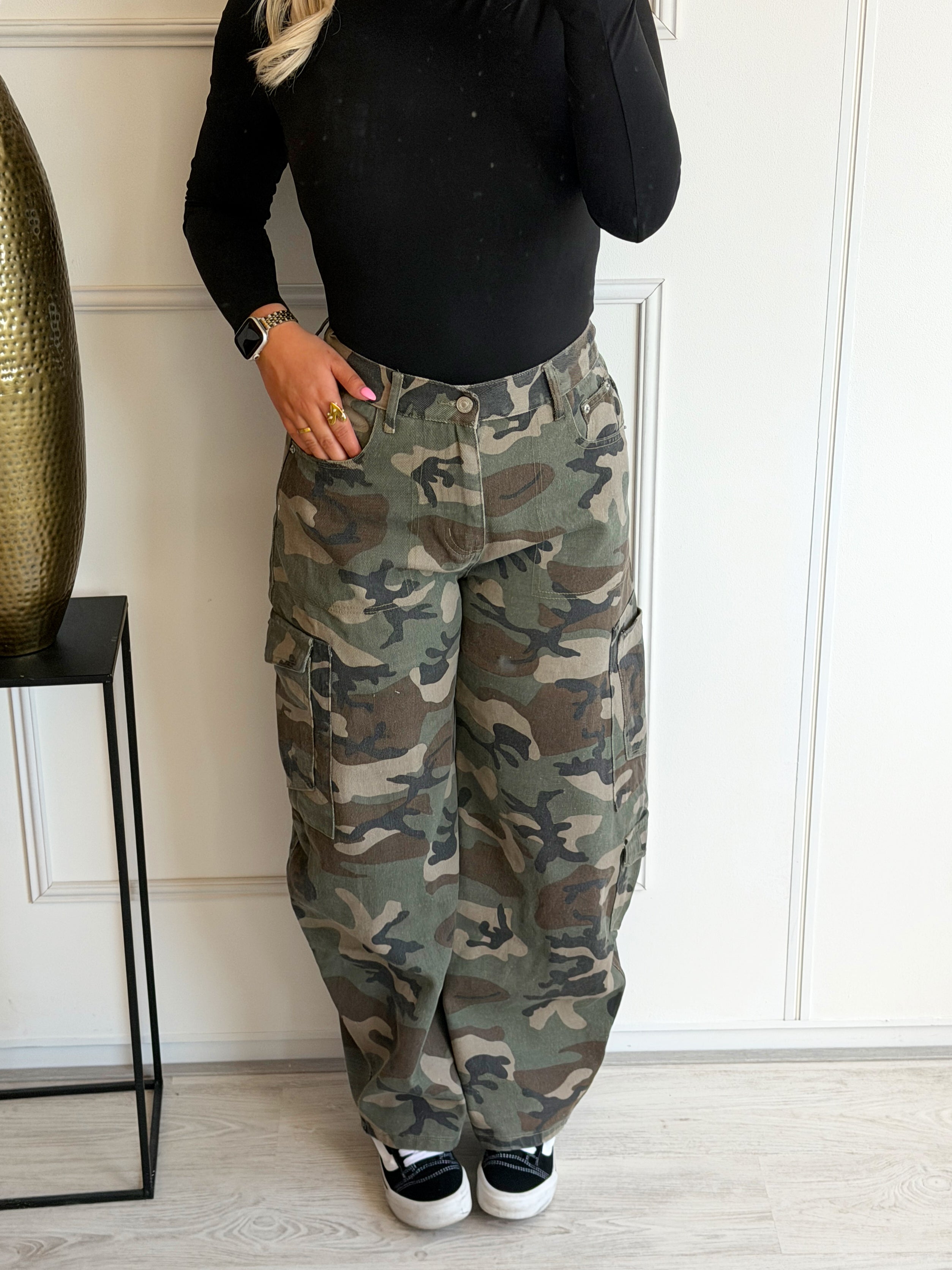 Camo Cargo Jeans | Kaki