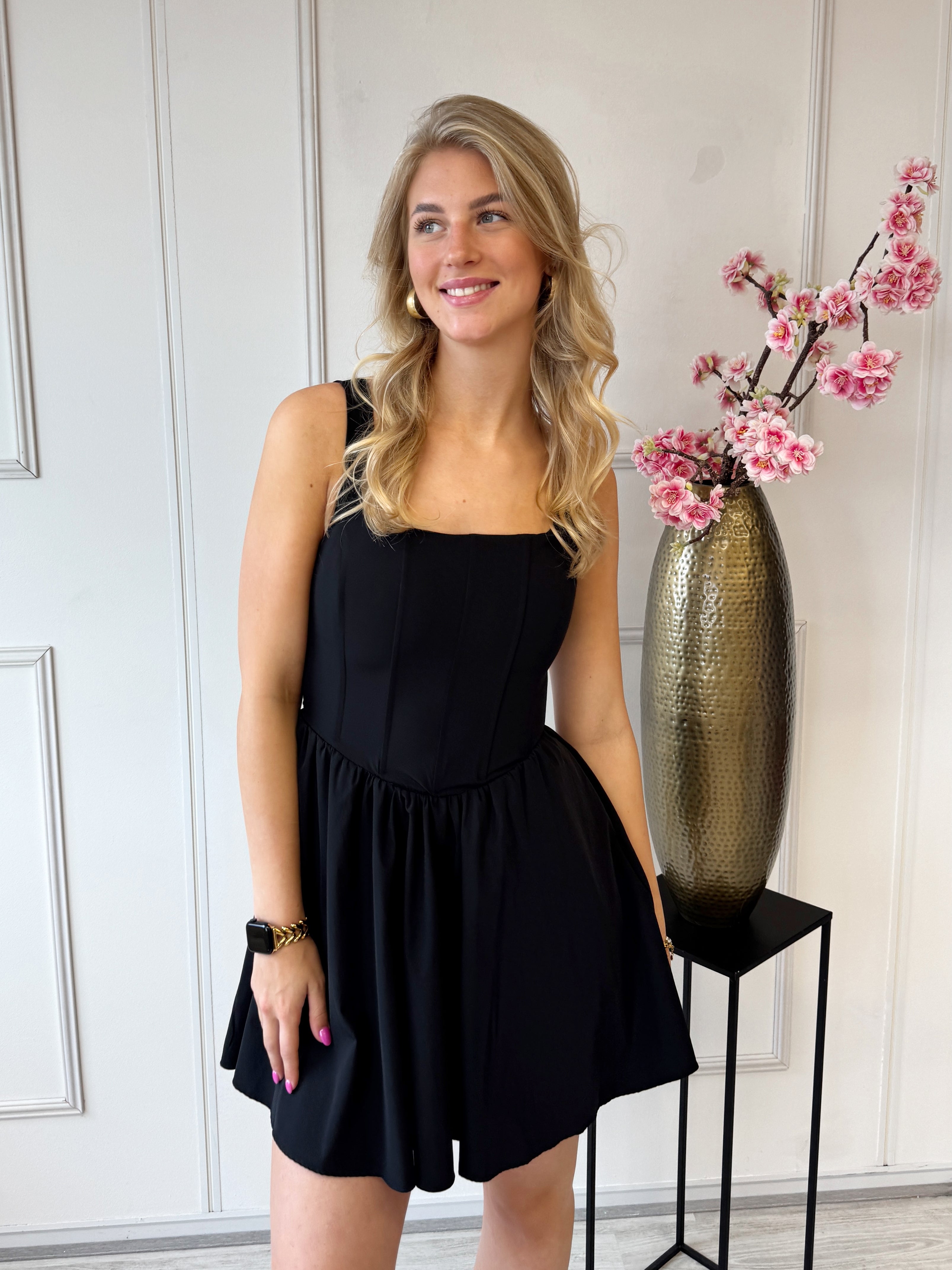 Liv Jurkje | Zwart