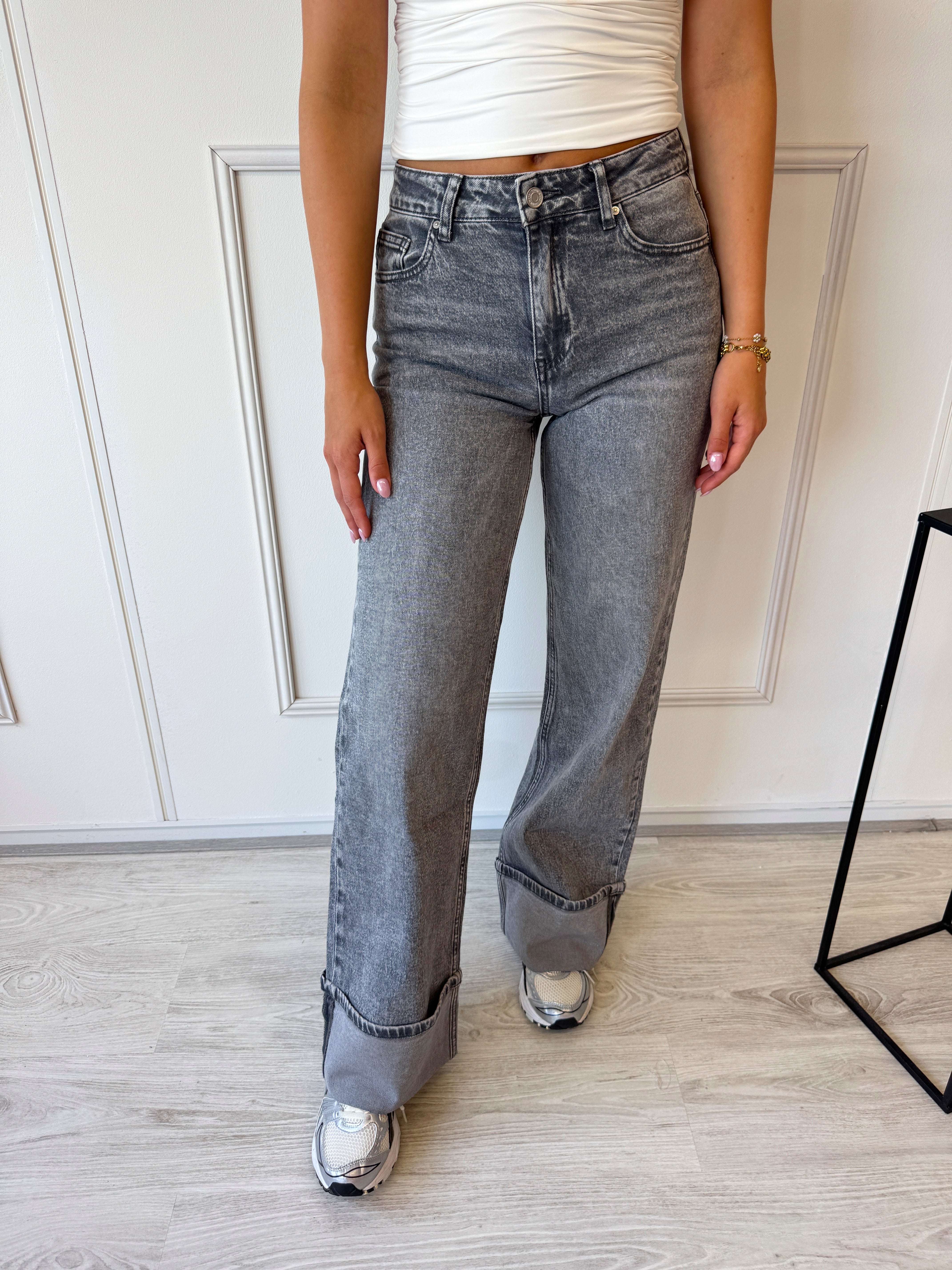 Mid Waist Cuff Jeans | Grijs