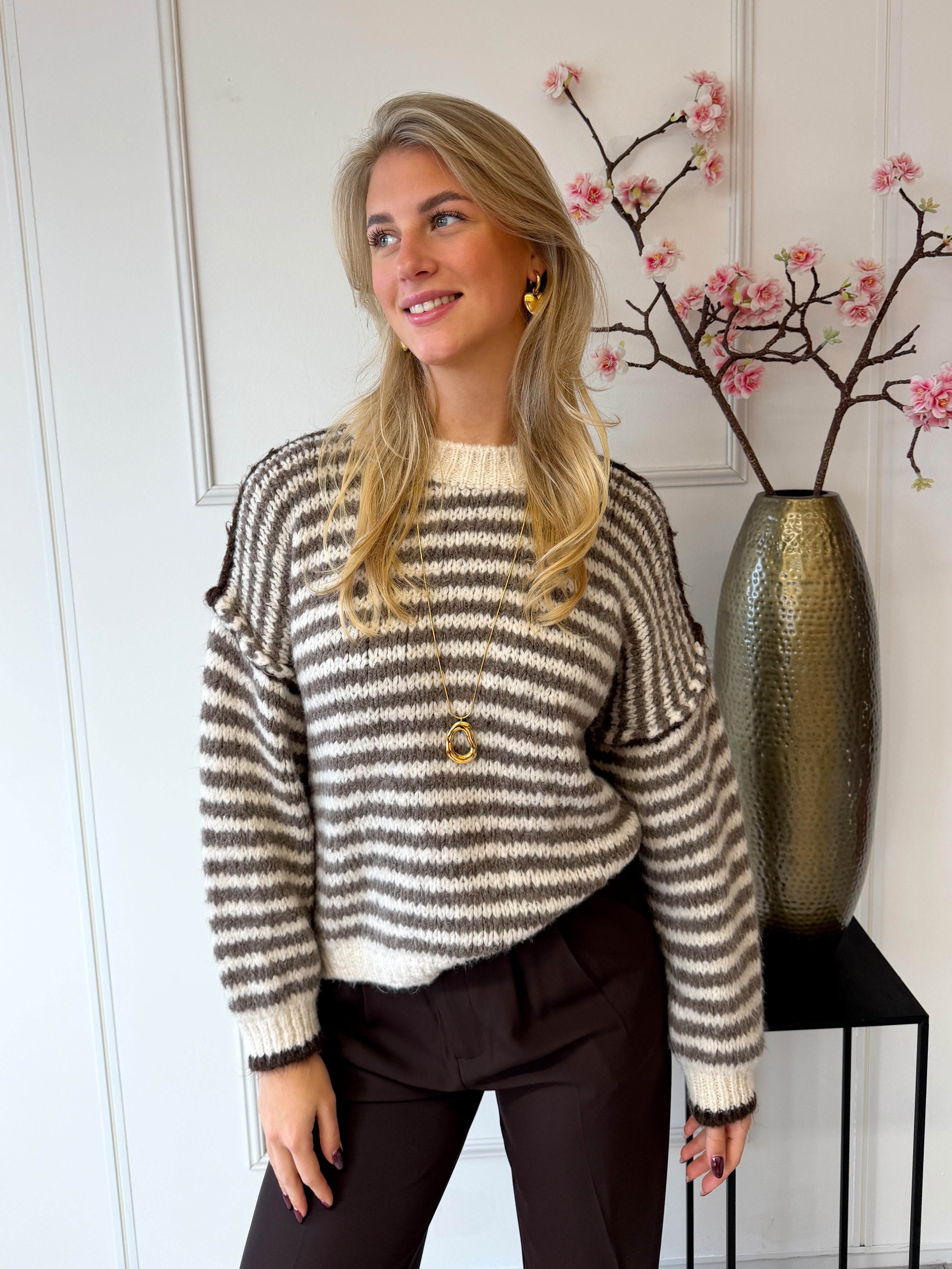 Cosy Striped Sweater | Bruin - Beige