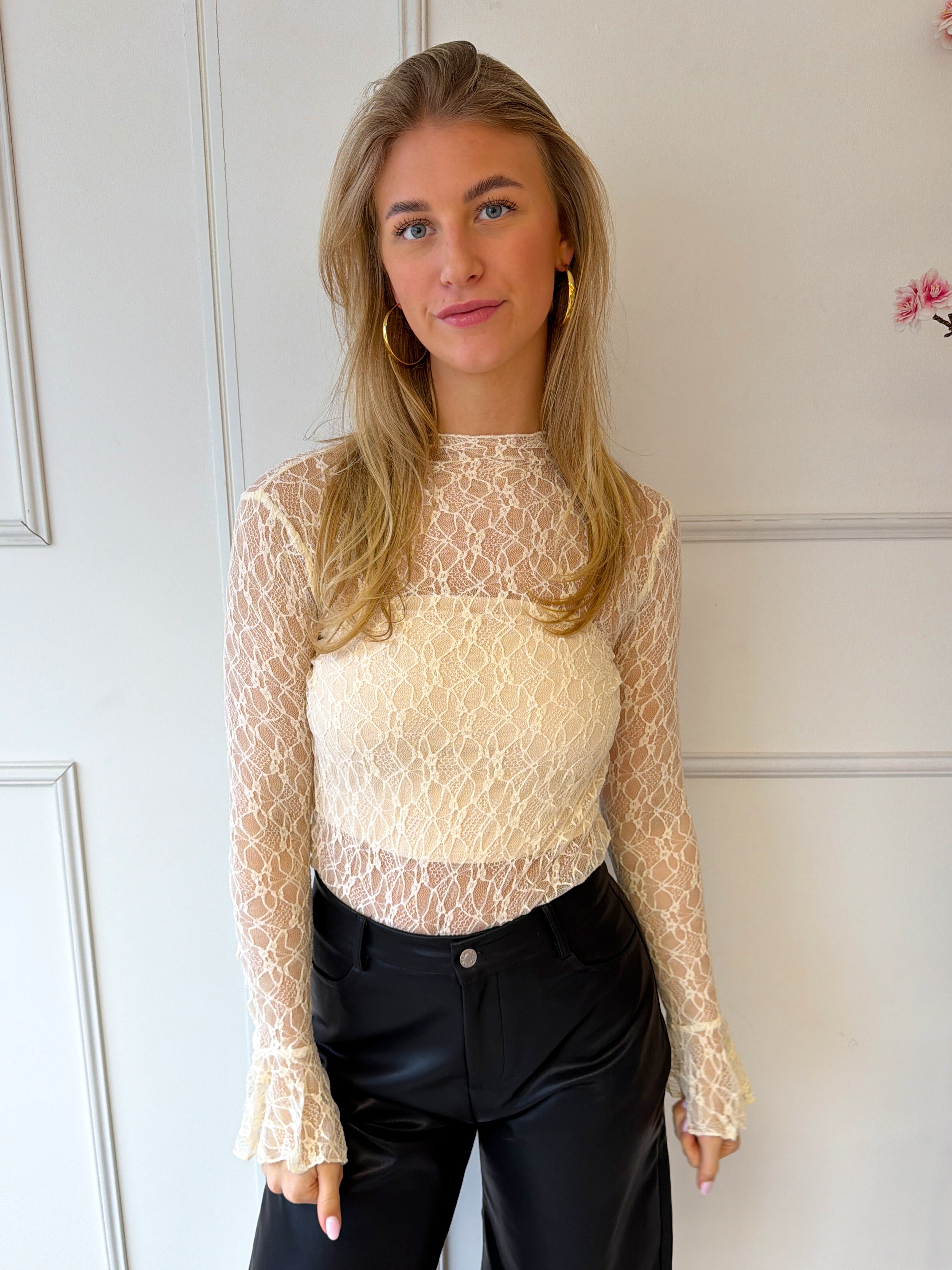 Kanten Top Flared Mouw | Beige