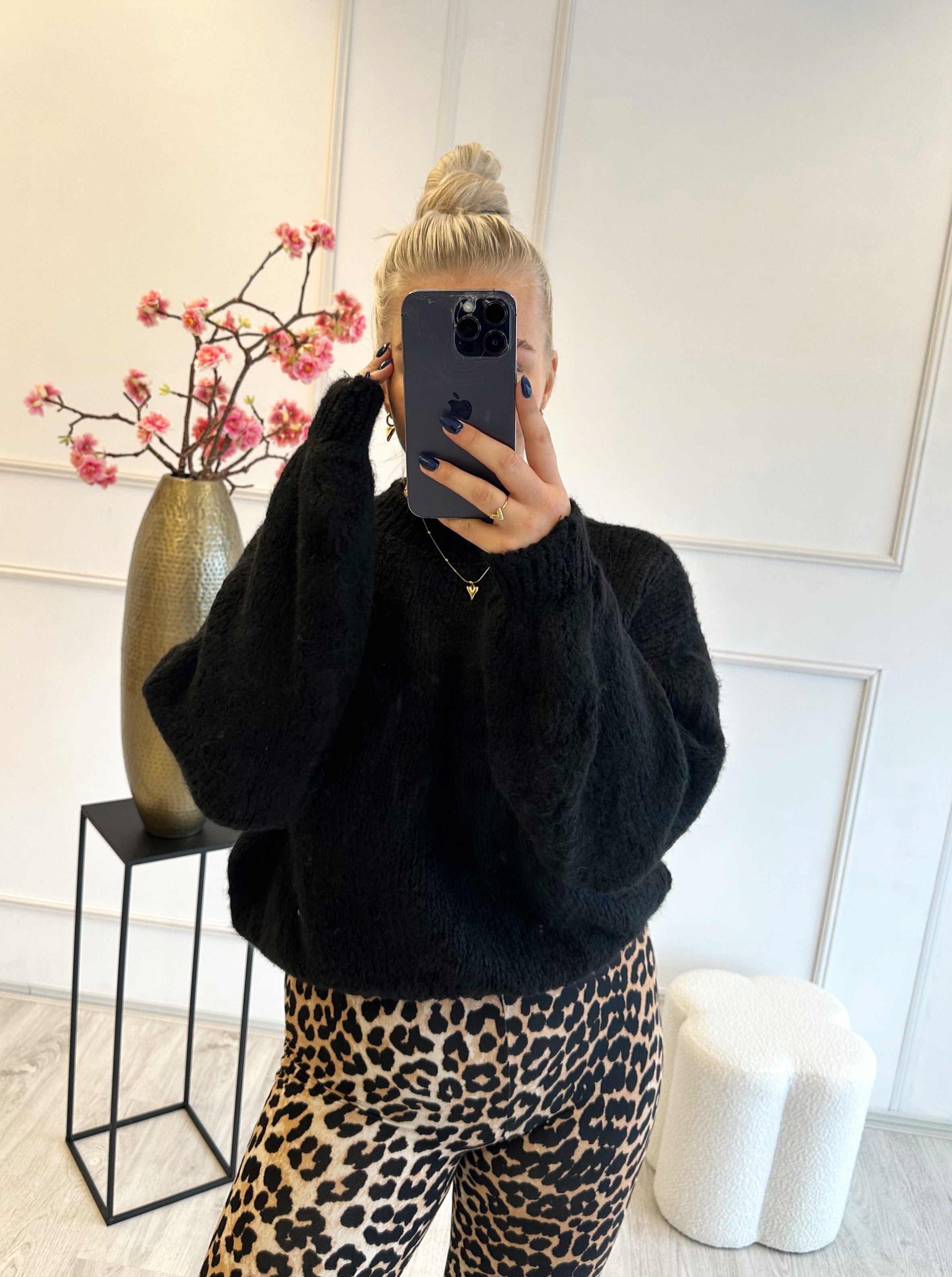 Lesley Sweater | Zwart