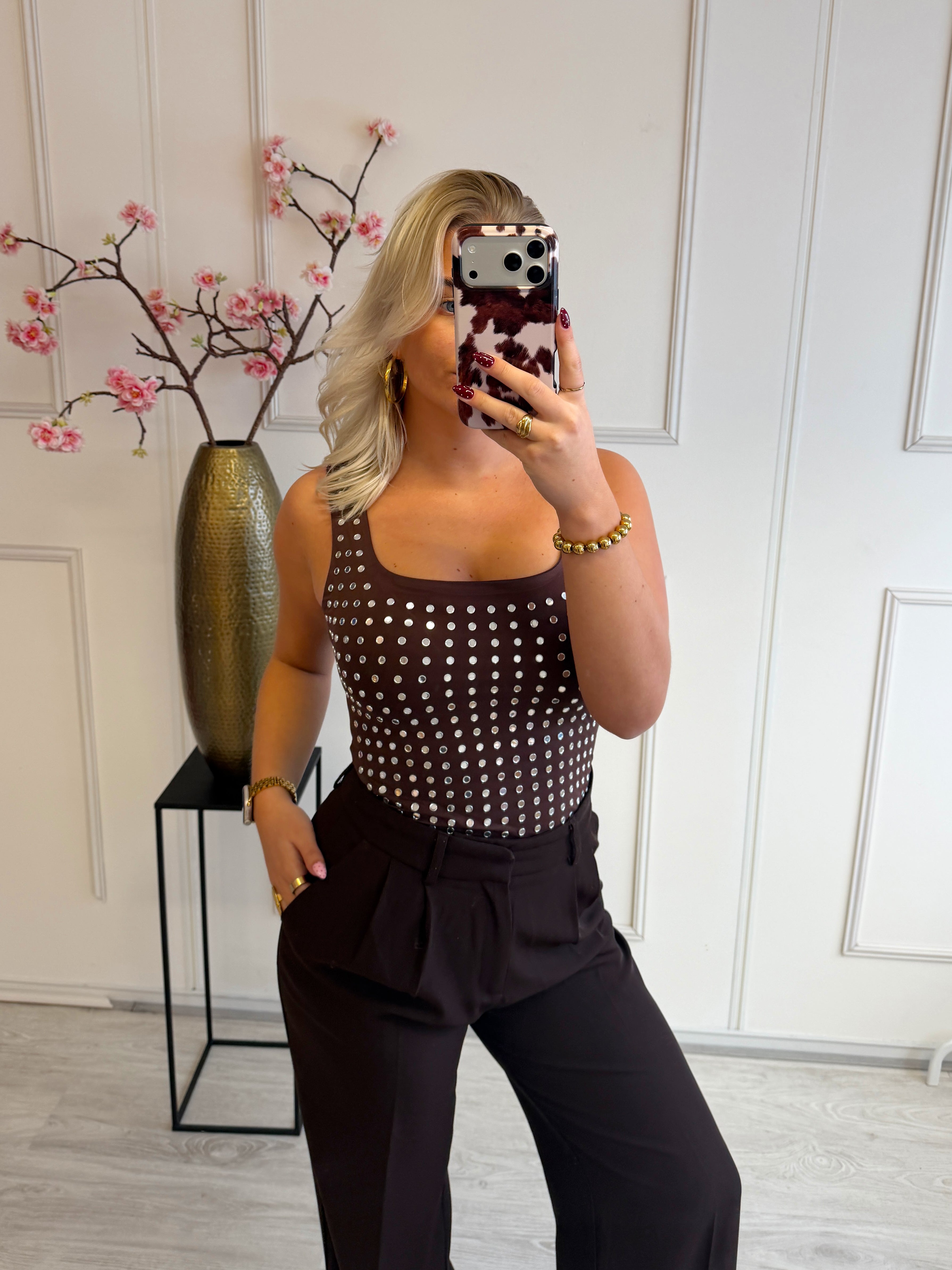 Limited Studs Body | Bruin