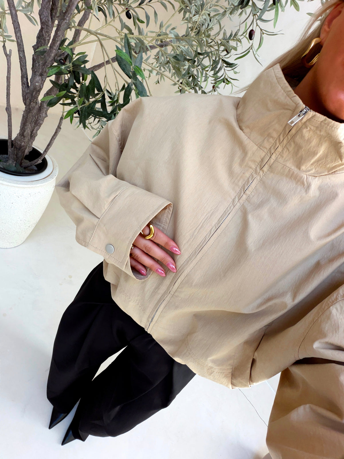 Lucy Jasje | Beige