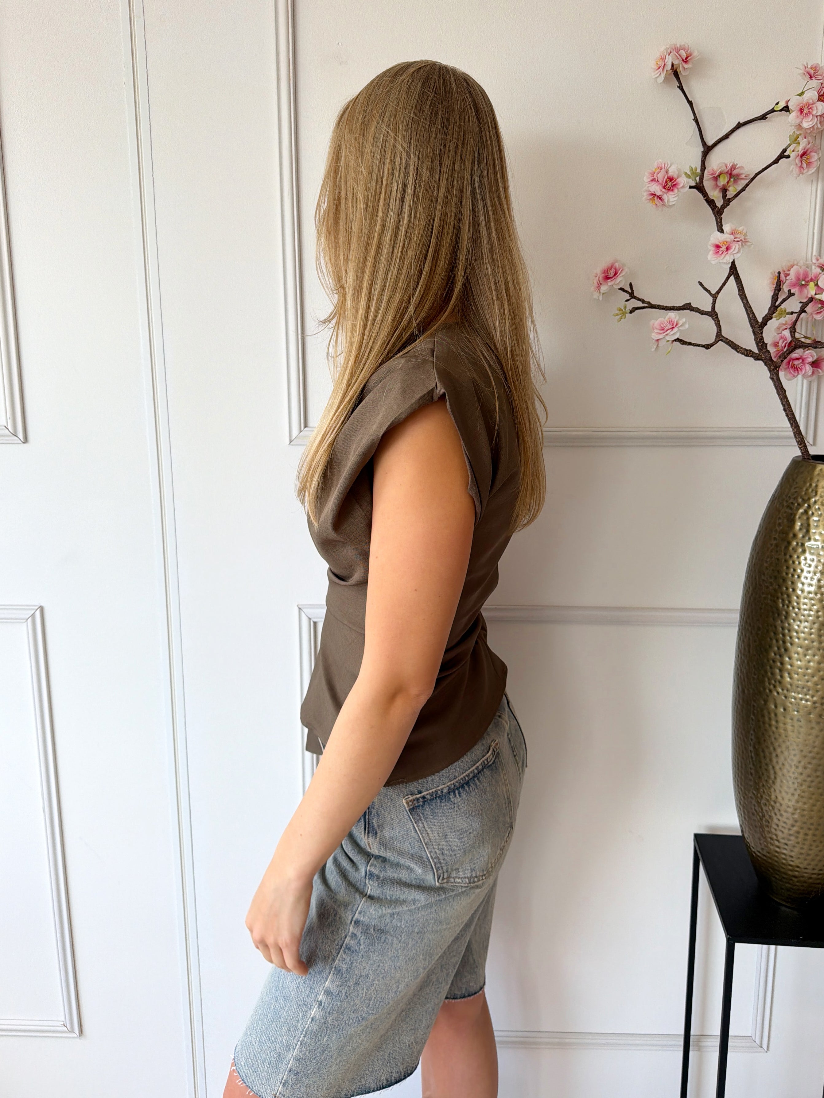 Ambika Britt Top met strik | Bruin