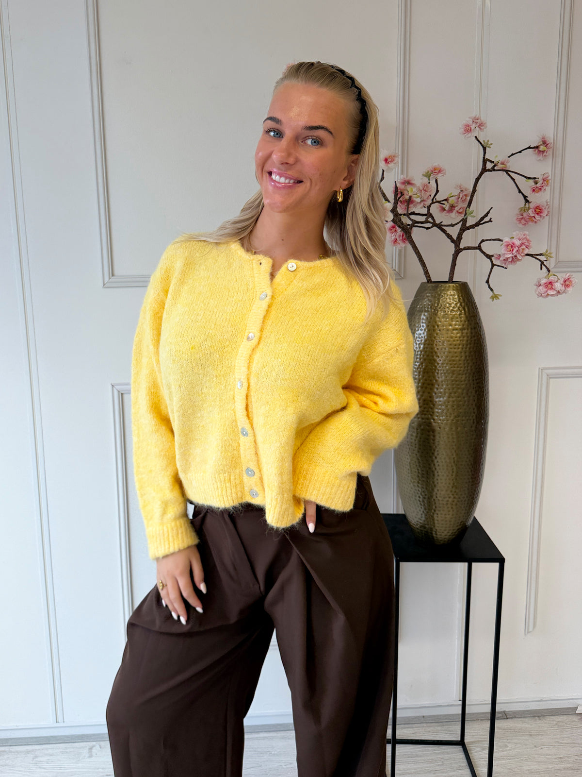 Lola Vest | Geel